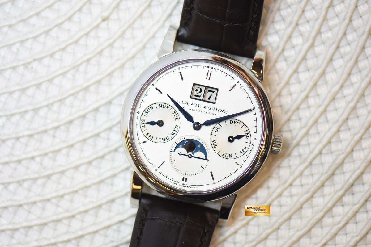 A.LANGE & SOHNE SAXONIA ANNUAL CALENDAR 38.5mm WHITE GOLD OUTSIZED DATE MOONPHASE AUTOMATIC 330.026 (MINT)