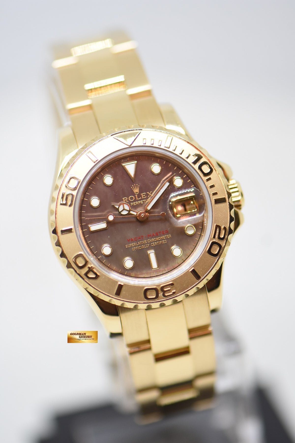 ROLEX OYSTER YACHTMASTER 29mm YELLOW GOLD IN BRACELET TAHITIAN MOP DIAL 169628 (MINT)