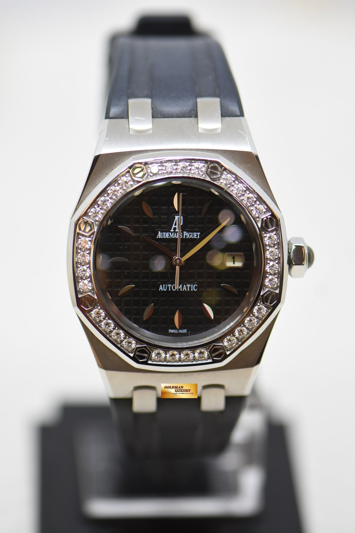 AUDEMARS PIGUET ROYAL OAK LADIES 33mm STEEL ORIGINAL DIAMOND BEZEL AUTOMATIC 77321ST (MINT)