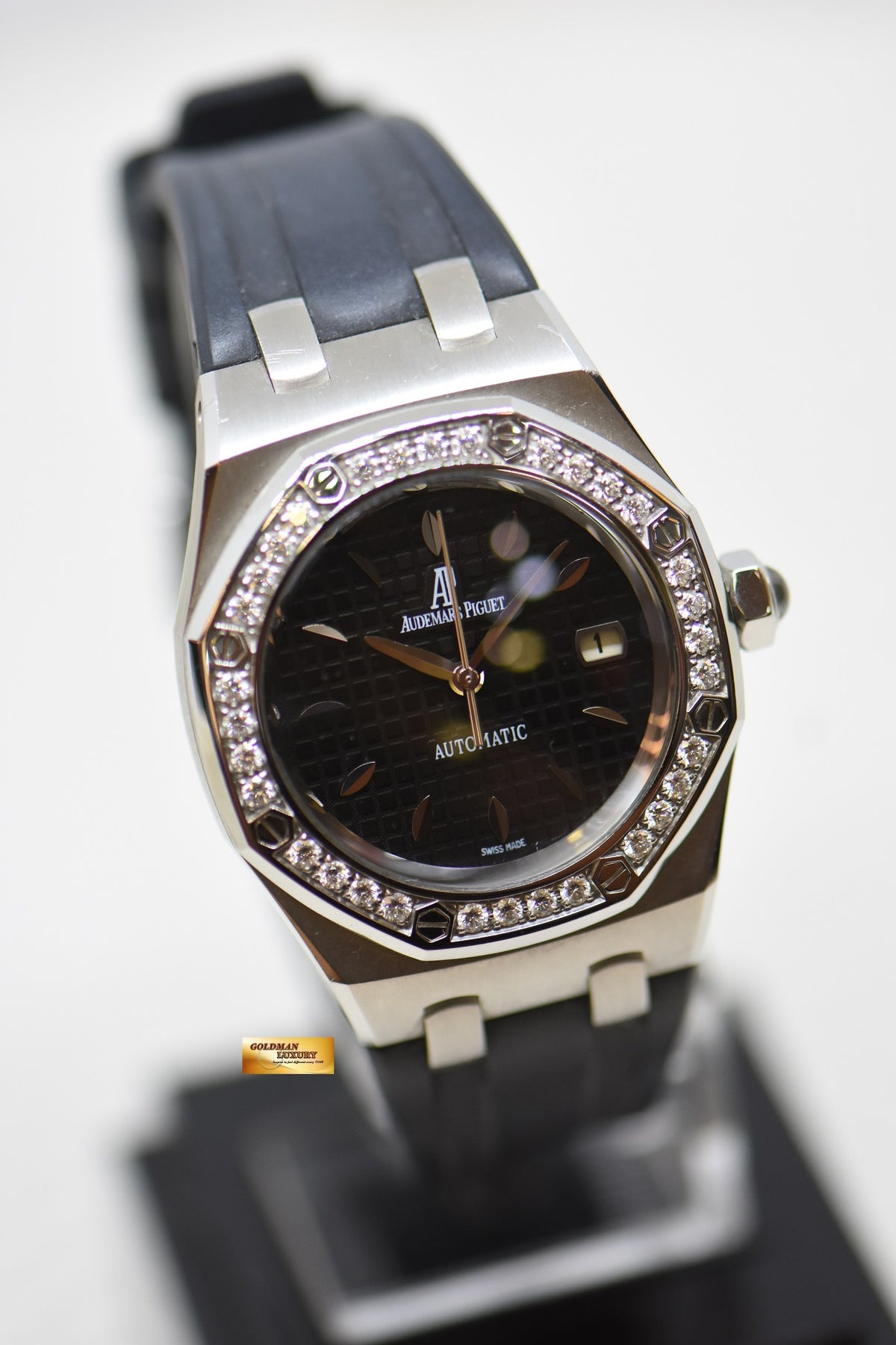 AUDEMARS PIGUET ROYAL OAK LADIES 33mm STEEL ORIGINAL DIAMOND BEZEL AUTOMATIC 77321ST (MINT)