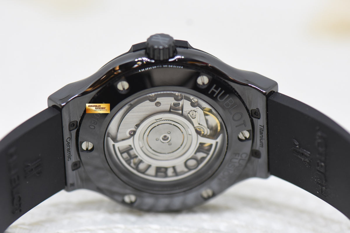 HUBLOT CLASSIC FUSION BLACK MAGIC 38mm CERAMIC AUTOMATIC BLACK 565.CM.1470.RX (MINT)