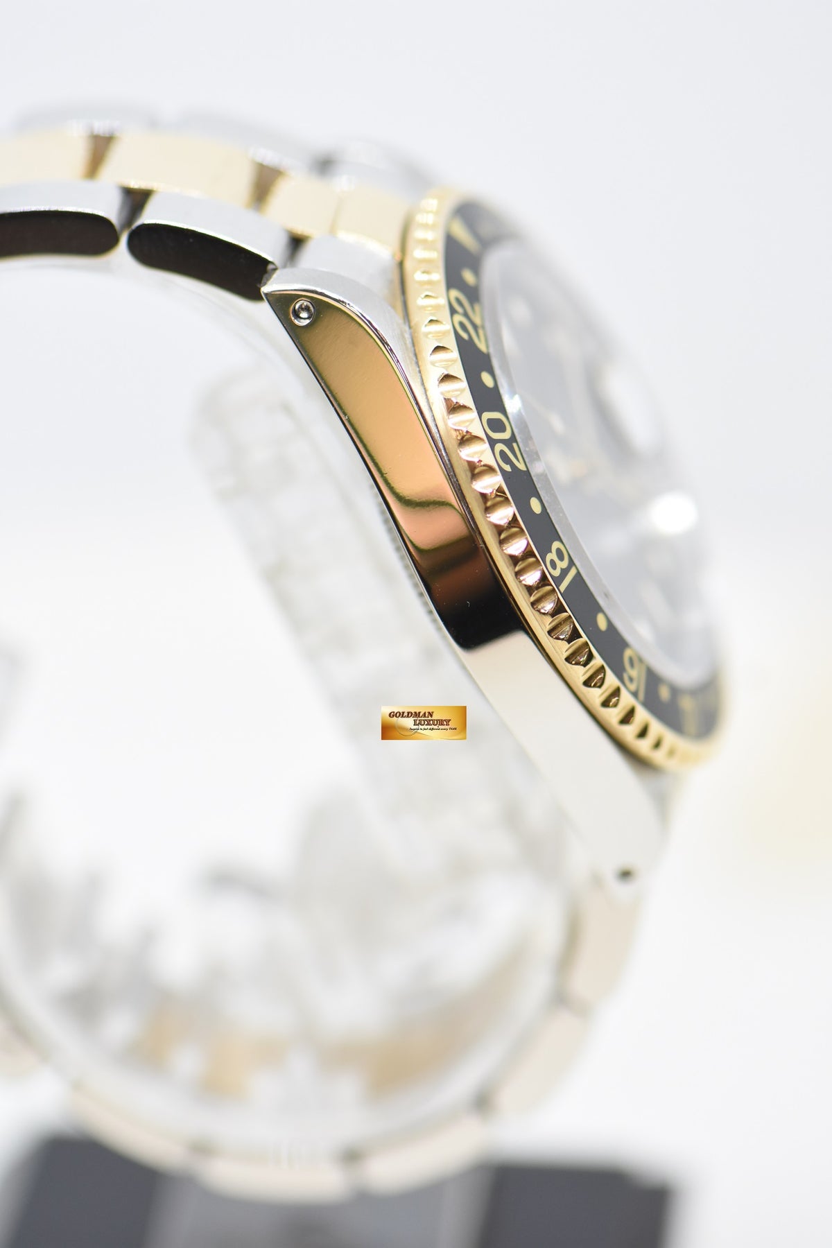 ROLEX OYSTER GMT-MASTER II 40mm HALF-GOLD IN OYSTER BRACELET BLACK TRITIUM DIAL 16713 (MINT)