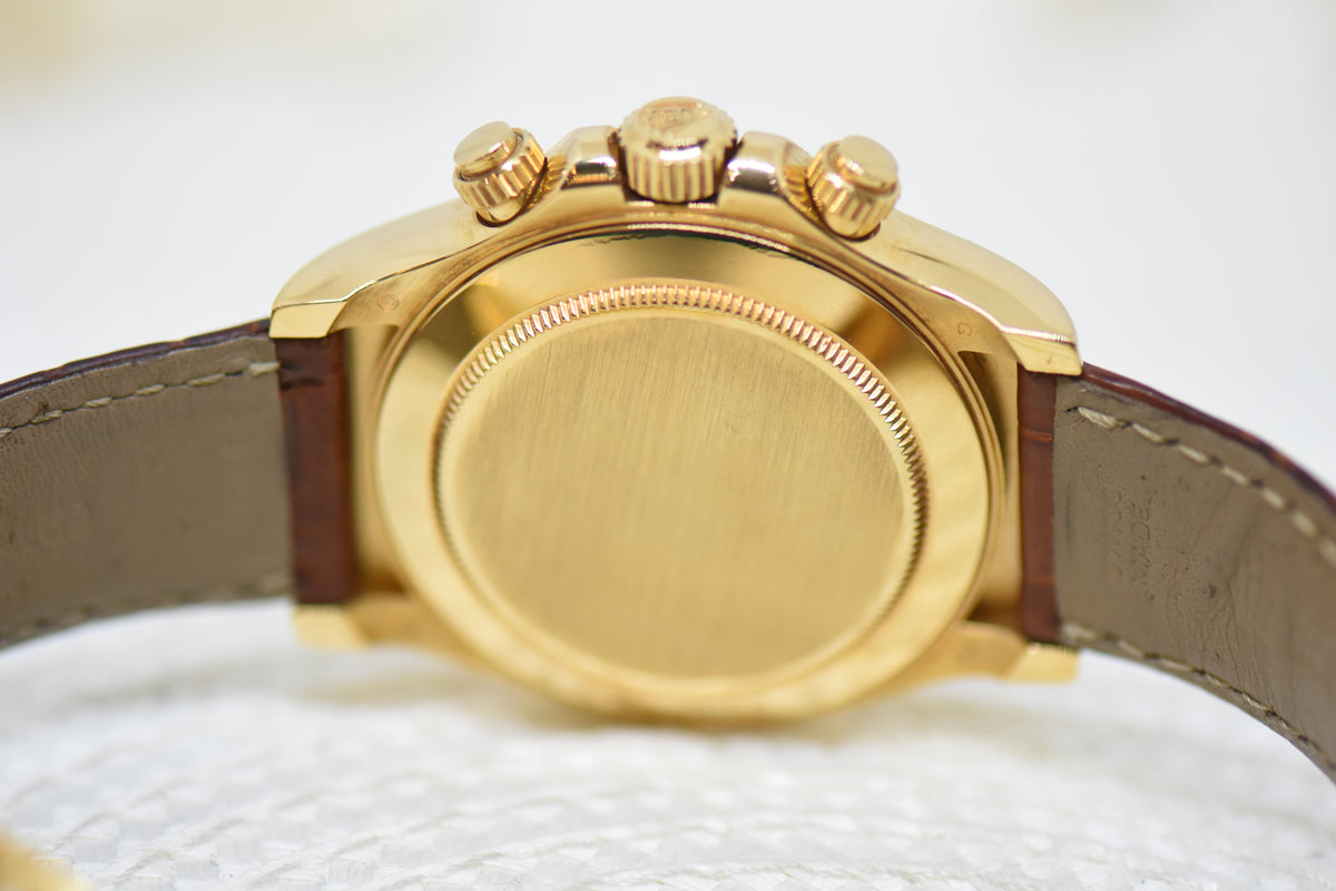 ROLEX OYSTER DAYTONA CHRONOGRAPH 40mm YELLOW GOLD IN LEATHER DARK TAHITIAN MOP ROMAN DIAL 116518 (MINT)