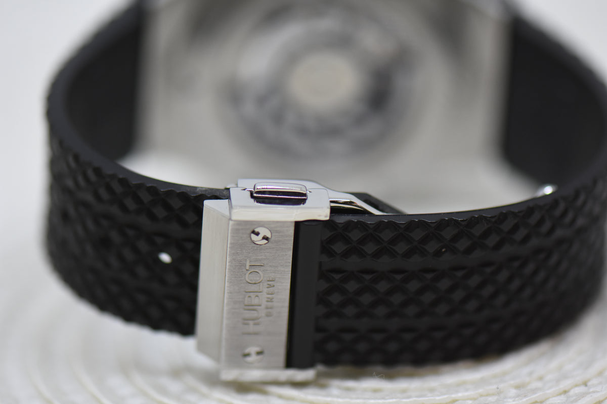 HUBLOT BIG BANG CHRONOGRAPH 41mm STEEL IN RUBBER STRAP CERAMIC BEZEL AUTOMATIC 342.SB.131.RX (MINT)
