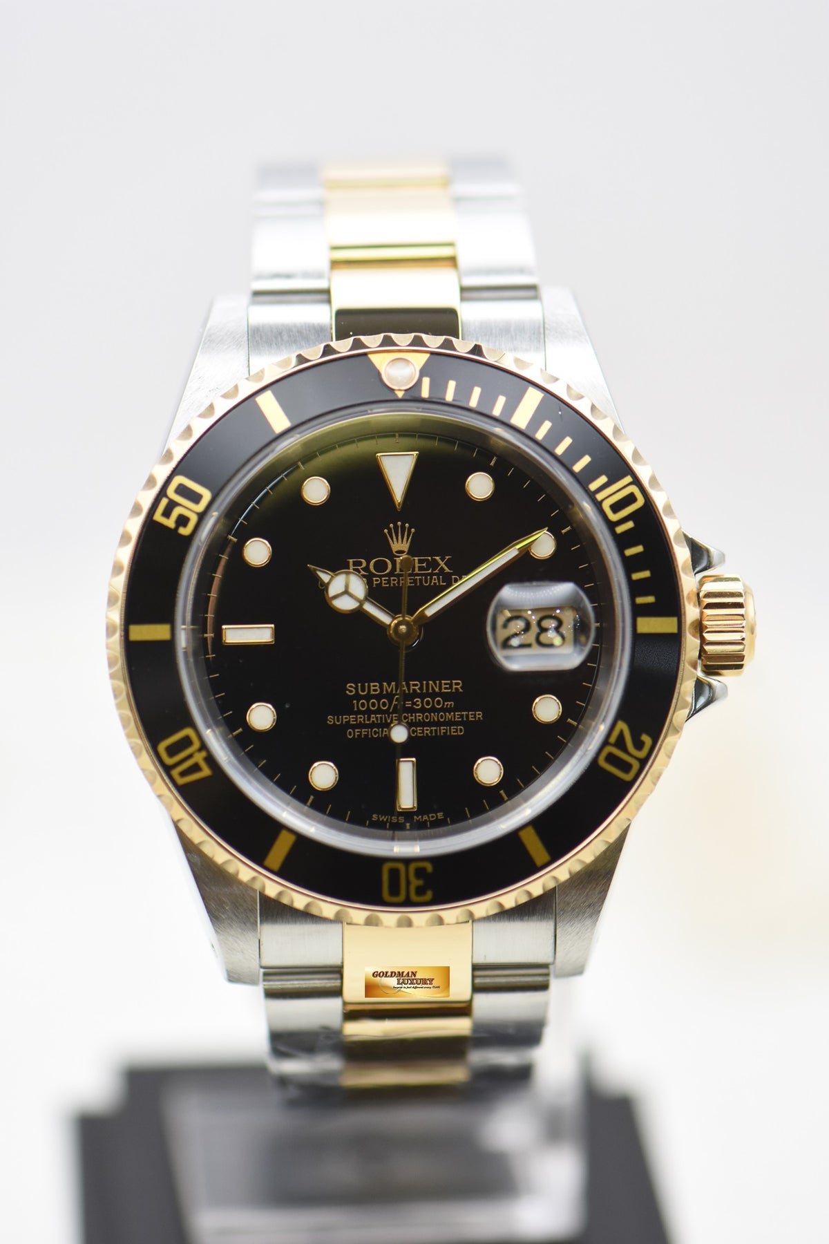 ROLEX OYSTER SUBMARINER 40mm HALF-GOLD IN OYSTER BRACELET BLACK DIAL 16613 (MINT)