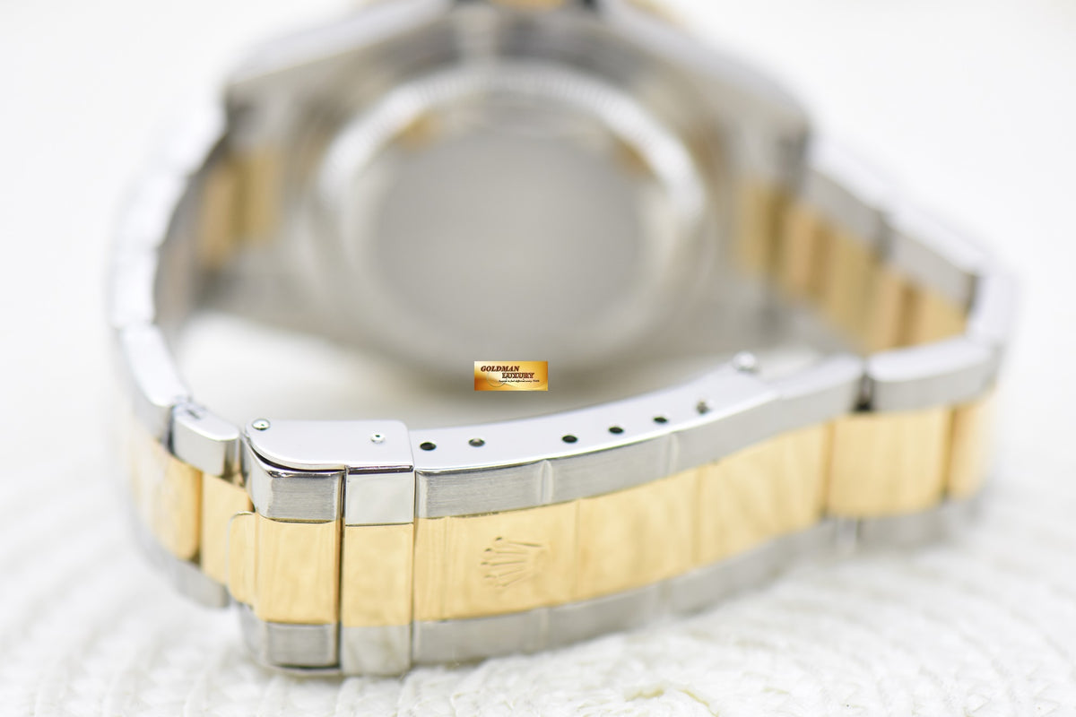 ROLEX OYSTER SUBMARINER 40mm HALF-GOLD IN OYSTER BRACELET BLACK DIAL 16613 (MINT)