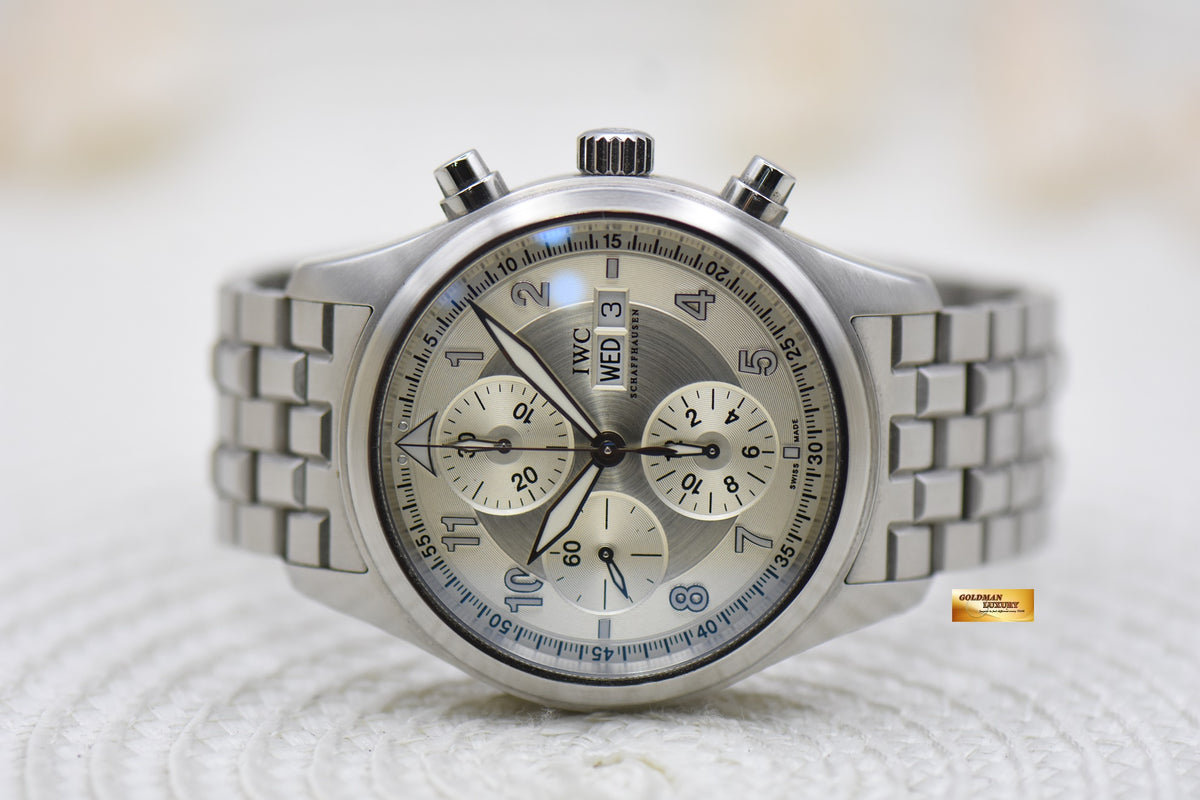 IWC PILOT SPITFIRE CHRONOGRAPH 42mm STEEL IN BRACELET AUTOMATIC SILVER DIAL IW3717-05 (MINT)