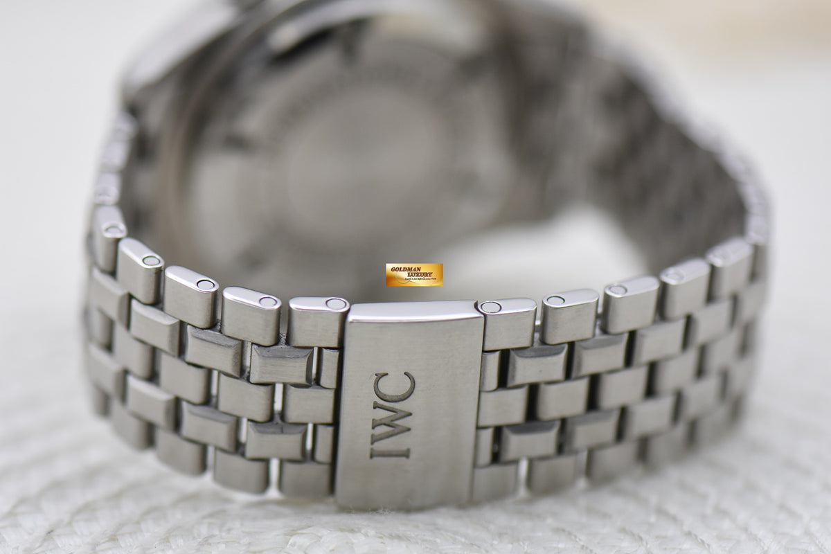 IWC PILOT SPITFIRE CHRONOGRAPH 42mm STEEL IN BRACELET AUTOMATIC SILVER DIAL IW3717-05 (MINT)