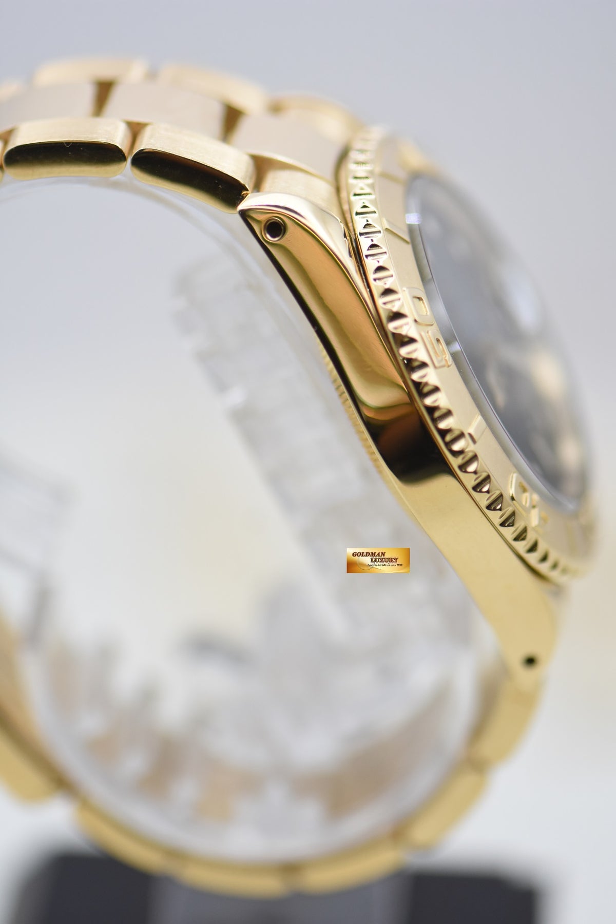 ROLEX OYSTER YACHTMASTER 40mm MK1 SUB CASE YELLOW GOLD IN BRACELET BLUE TRITIUM DIAL 16628 (LNIB-RARE)