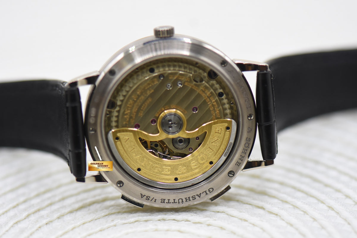 A.LANGE & SOHNE SAXONIA DUAL TIME 38.5mm WHITE GOLD IN STRAP AUTOMATIC 386.026 (MINT)