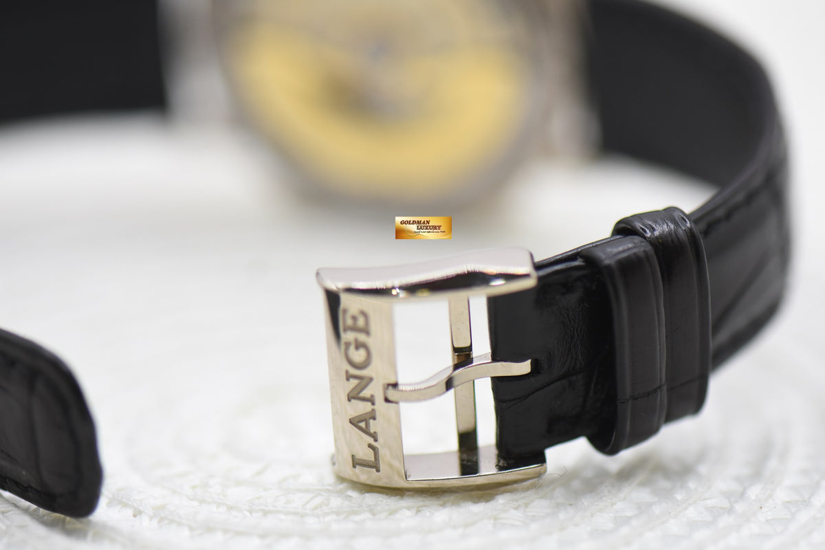 A.LANGE & SOHNE SAXONIA DUAL TIME 38.5mm WHITE GOLD IN STRAP AUTOMATIC 386.026 (MINT)