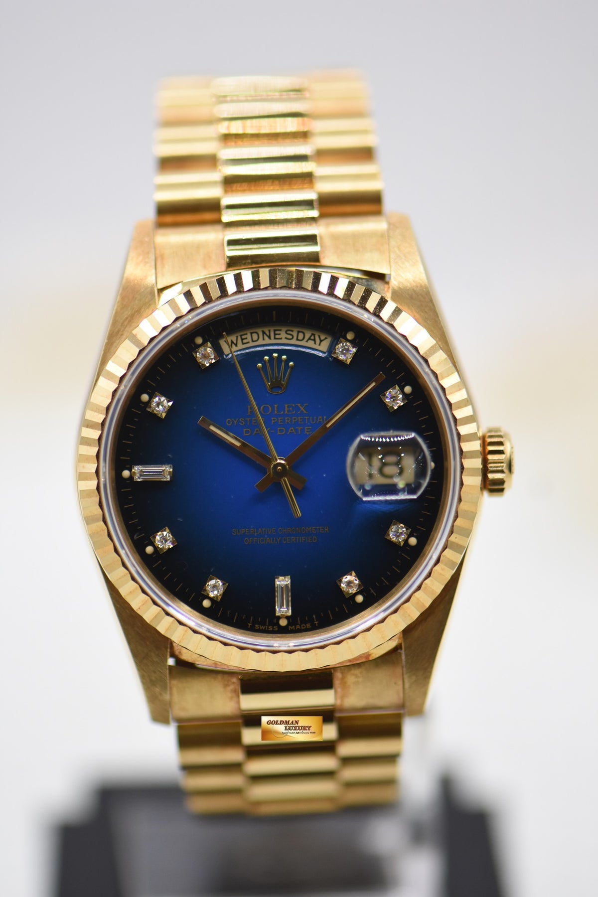 ROLEX OYSTER DAY-DATE 36mm YELLOW GOLD IN PRESIDENT BRACELET BLUE-HUE DIAMOND DIAL (DOUBLE QUICK-SET DATE) 18238 (MINT)