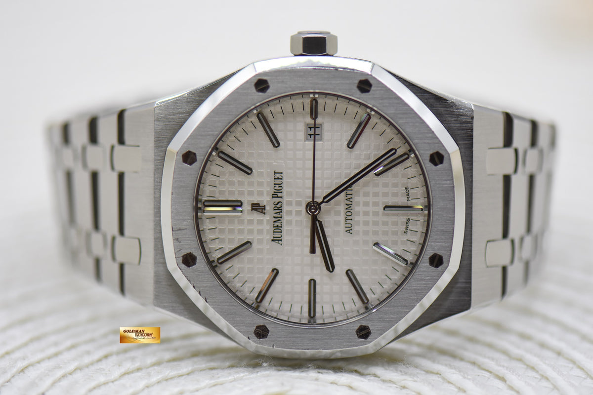 AUDEMARS PIGUET ROYAL OAK 41mm STEEL BRACELET WHITE DIAL AUTOMATIC 15400ST (UNPOLISHED)