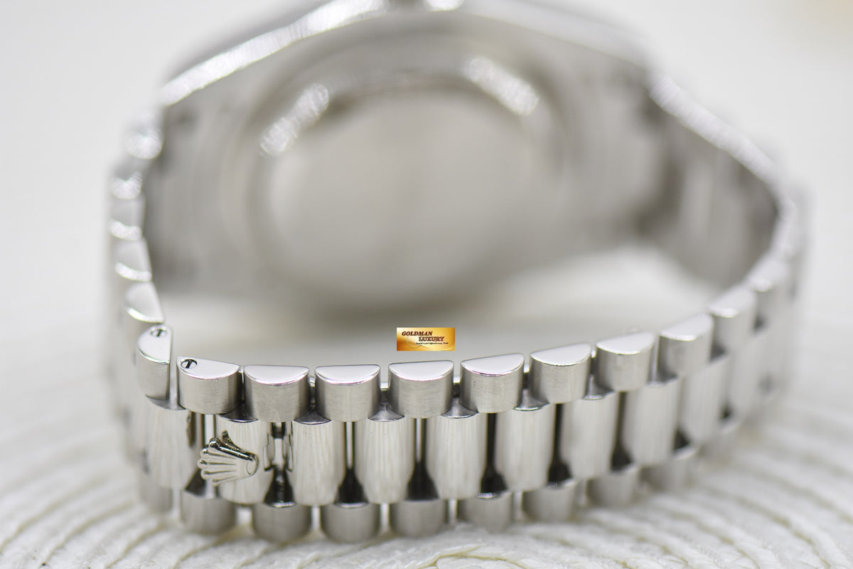 ROLEX OYSTER PERPETUAL DAY-DATE II 41mm PLATINUM PRESIDENT BRACELET ICE-BLUE DIAL 218206 (MINT)