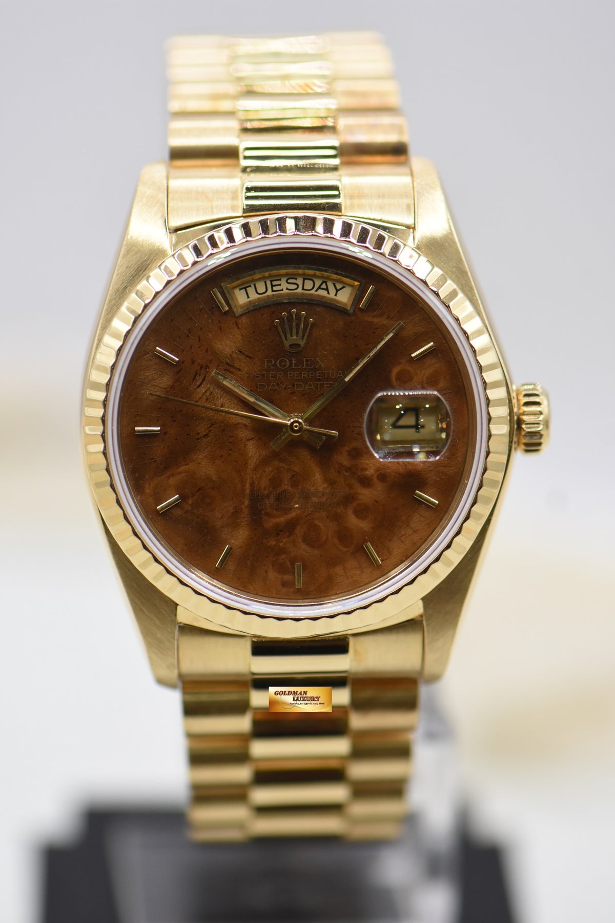 ROLEX OYSTER PERPETUAL DAY-DATE 36mm PRESIDENT 18K YELLOW GOLD ORIGINAL BURLWOOD DIAL IN ORIGINAL PRESIDENT BRACELET 18038 (MINT)