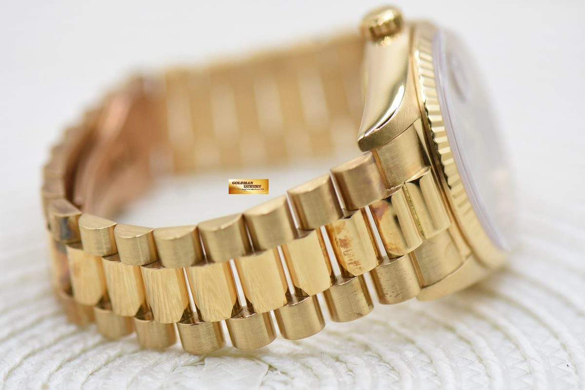 ROLEX OYSTER PERPETUAL DAY-DATE 36mm PRESIDENT 18K YELLOW GOLD ORIGINAL BURLWOOD DIAL IN ORIGINAL PRESIDENT BRACELET 18038 (MINT)
