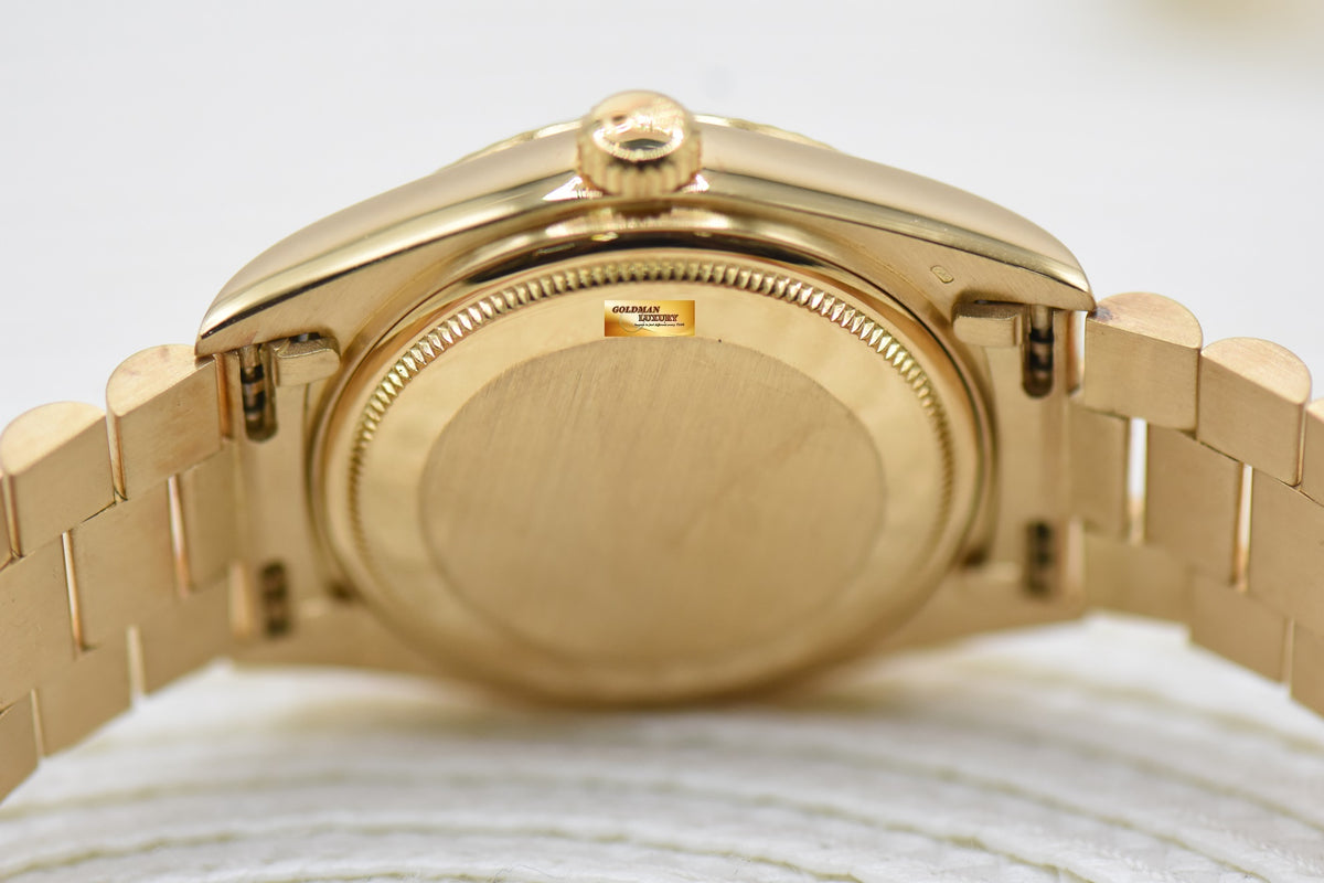 ROLEX OYSTER PERPETUAL DAY-DATE 36mm PRESIDENT 18K YELLOW GOLD ORIGINAL BURLWOOD DIAL IN ORIGINAL PRESIDENT BRACELET 18038 (MINT)