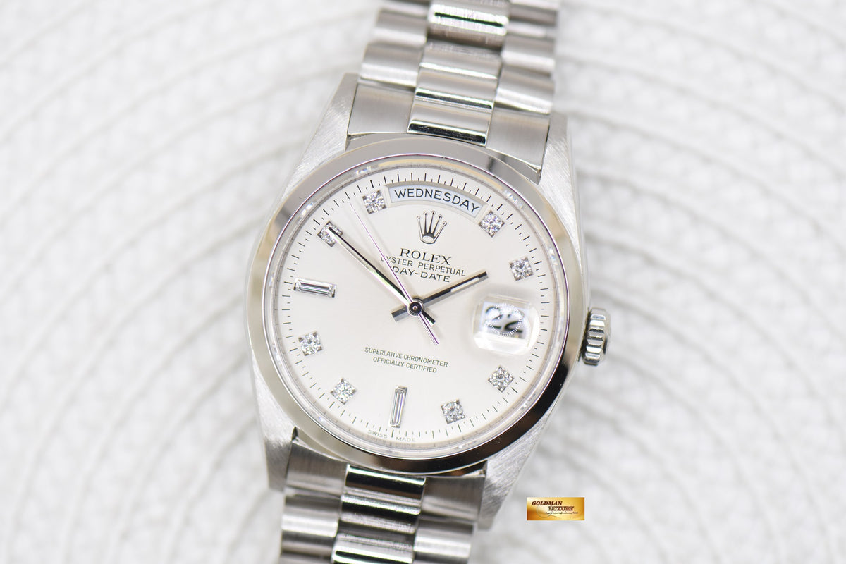 ROLEX OYSTER PERPETUAL DAY-DATE 36mm PRESIDENT PLATINUM ORIGINAL DIAMOND DIAL IN ORIGINAL PRESIDENT BRACELET 18206 (MINT)
