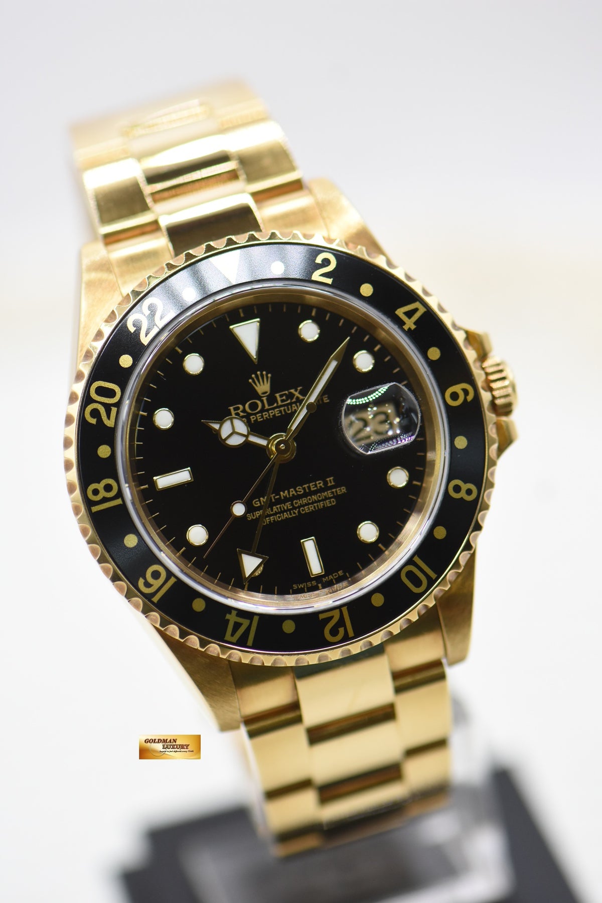 ROLEX OYSTER GMT-MASTER II 40mm YELLOW GOLD IN OYSTER BRACELET BLACK DIAL 16718 (UNPOLISHED-MINT)