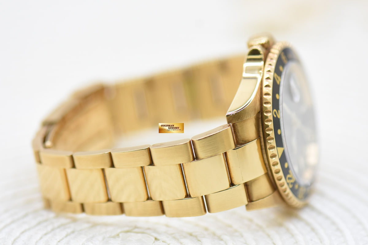 ROLEX OYSTER GMT-MASTER II 40mm YELLOW GOLD IN OYSTER BRACELET BLACK DIAL 16718 (UNPOLISHED-MINT)