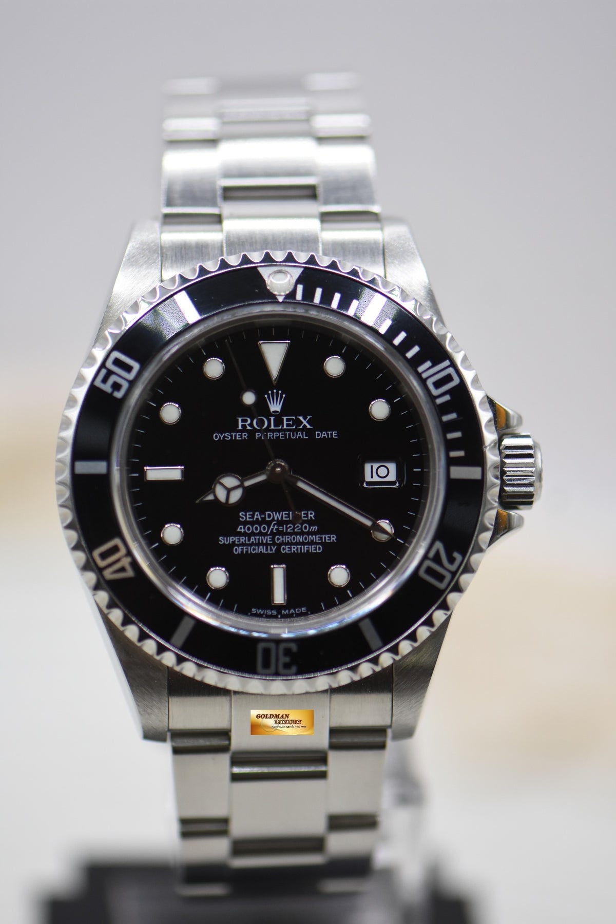 ROLEX OYSTER SEA-DWELLER 40mm OYSTER STEEL BRACELET BLACK 16600 (MINT)