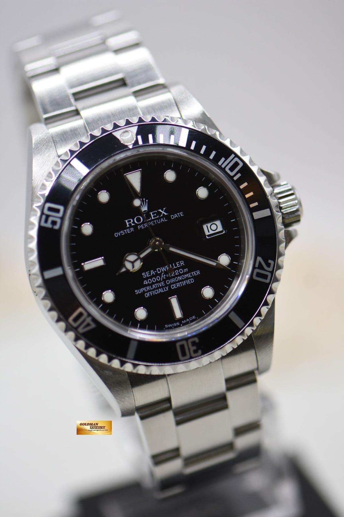 ROLEX OYSTER SEA-DWELLER 40mm OYSTER STEEL BRACELET BLACK 16600 (MINT)