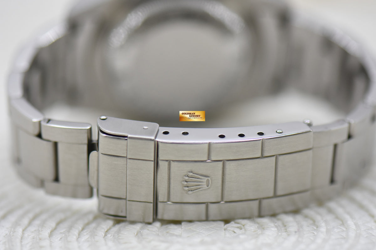 ROLEX OYSTER SEA-DWELLER 40mm OYSTER STEEL BRACELET BLACK 16600 (MINT)