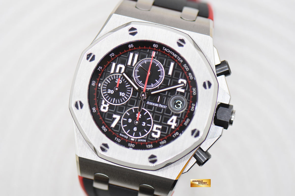 AUDEMARS PIGUET ROYAL OAK OFFSHORE CHRONOGRAPH 42mm “VAMPIRE” STEEL IN RUBBER STRAP BLACK DIAL AUTOMATIC 26470ST (UNPOLISHED-MINT)