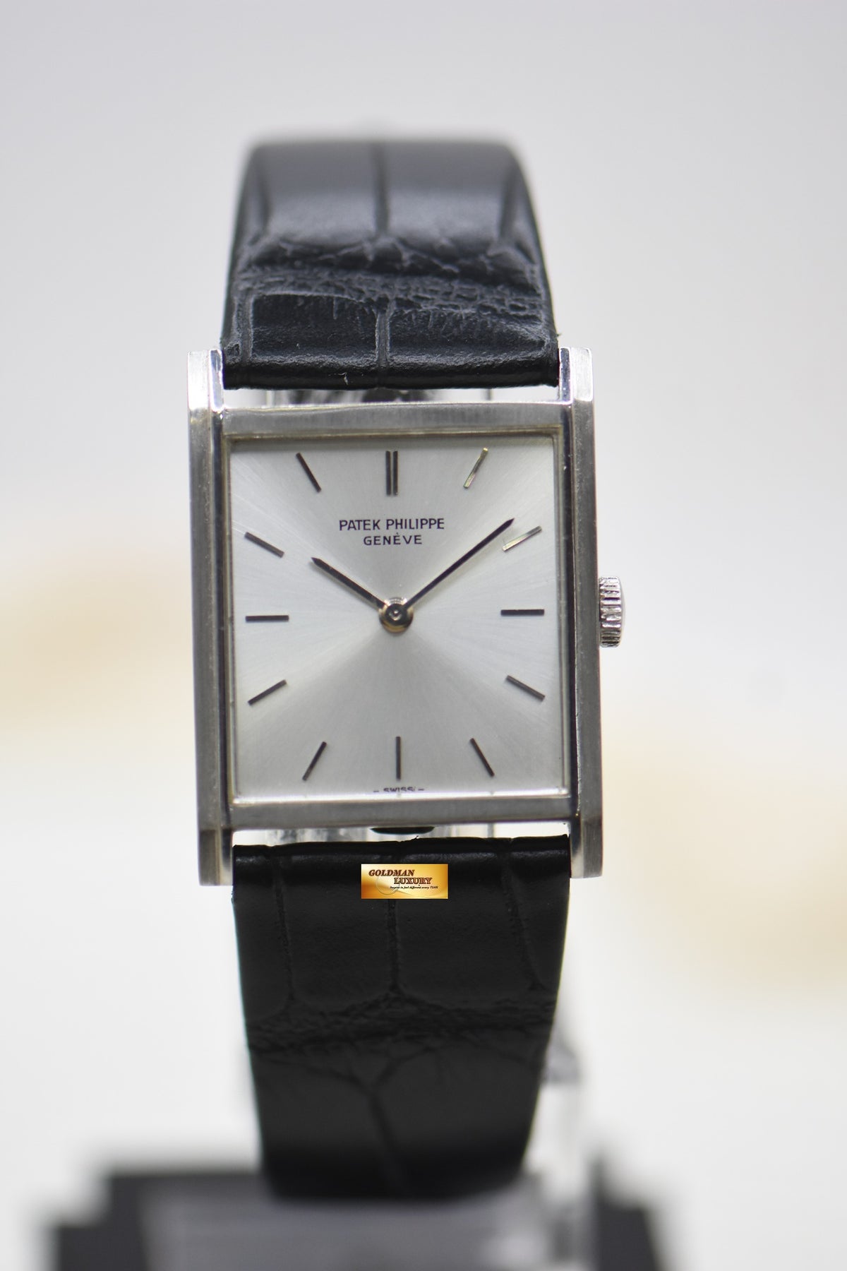 PATEK PHILIPPE GONDOLO VINTAGE WHITE GOLD IN LEATHER STRAP MANUAL 3519 (VINTAGE)