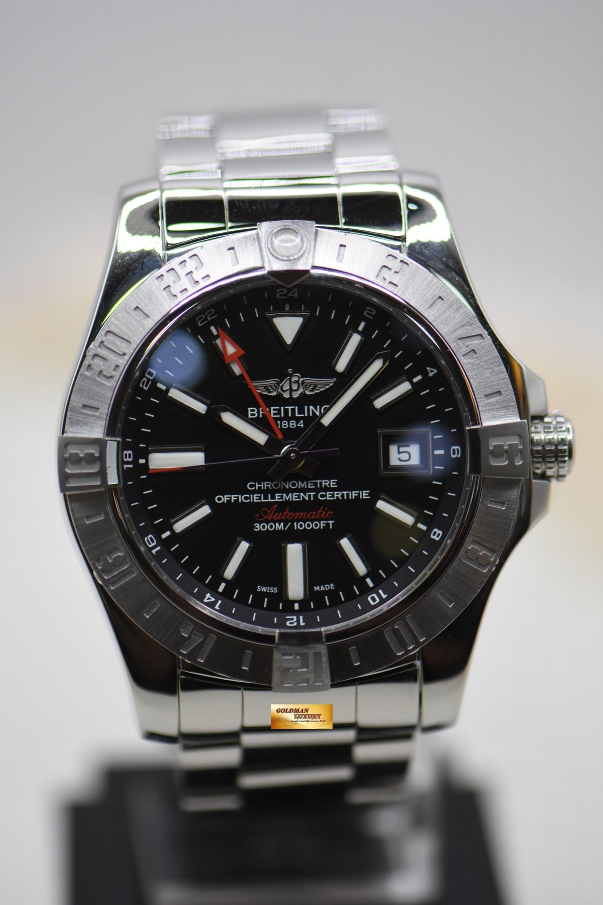 BREITLING AVENGER II GMT 42mm STEEL BLACK A32390 (MINT)