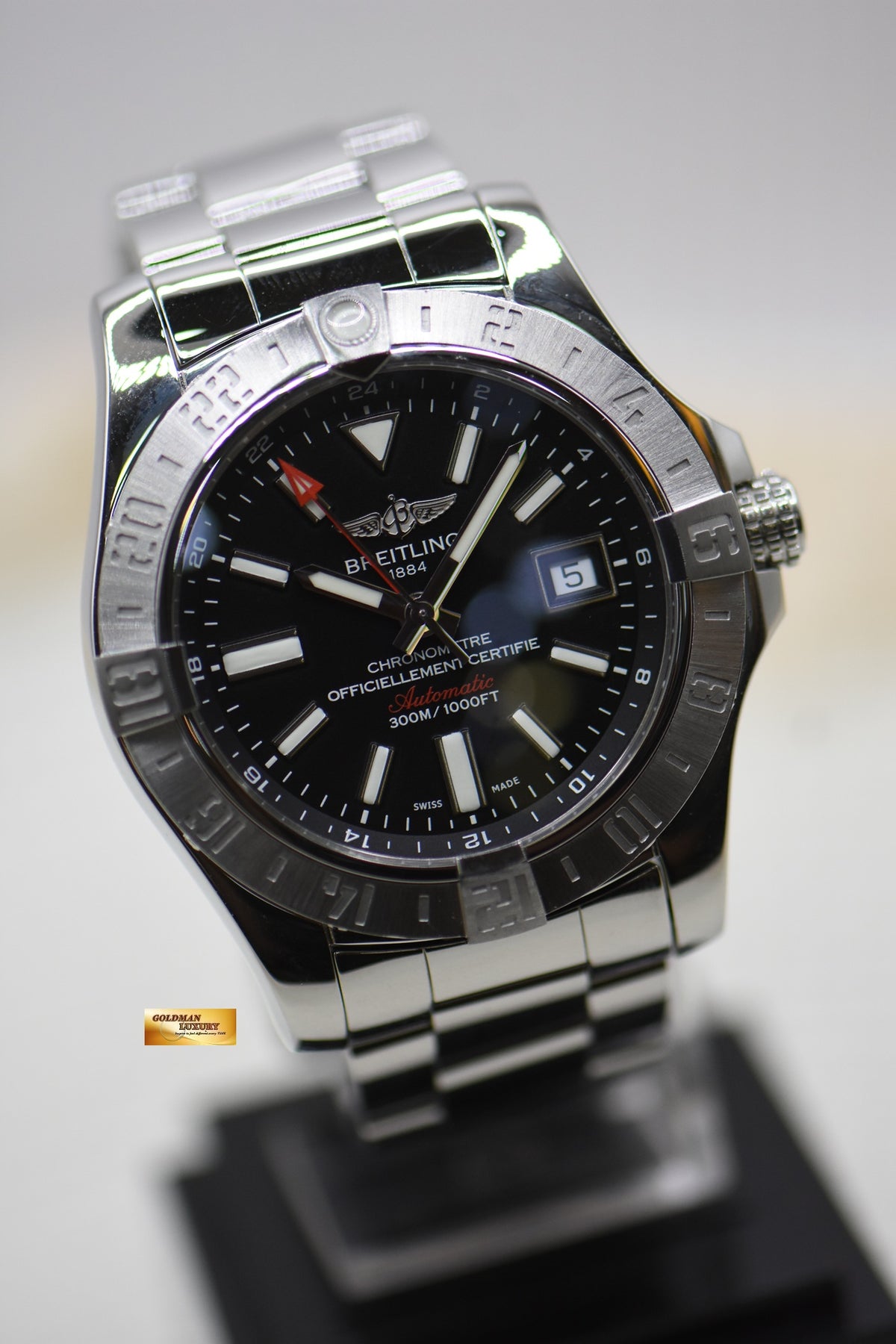 BREITLING AVENGER II GMT 42mm STEEL BLACK A32390 (MINT)