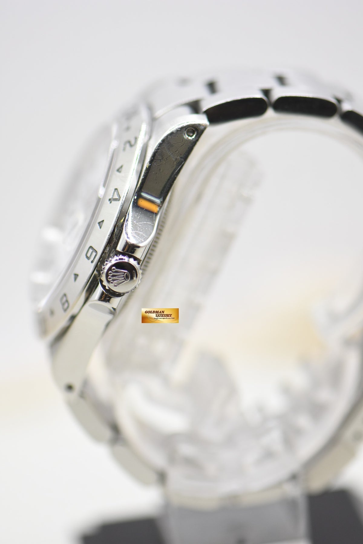 ROLEX OYSTER EXPLORER II 40mm STEEL WHITE DIAL CALIBRE 3185 16570 (PINHOLE-SOLID END LINKS) (MINT)