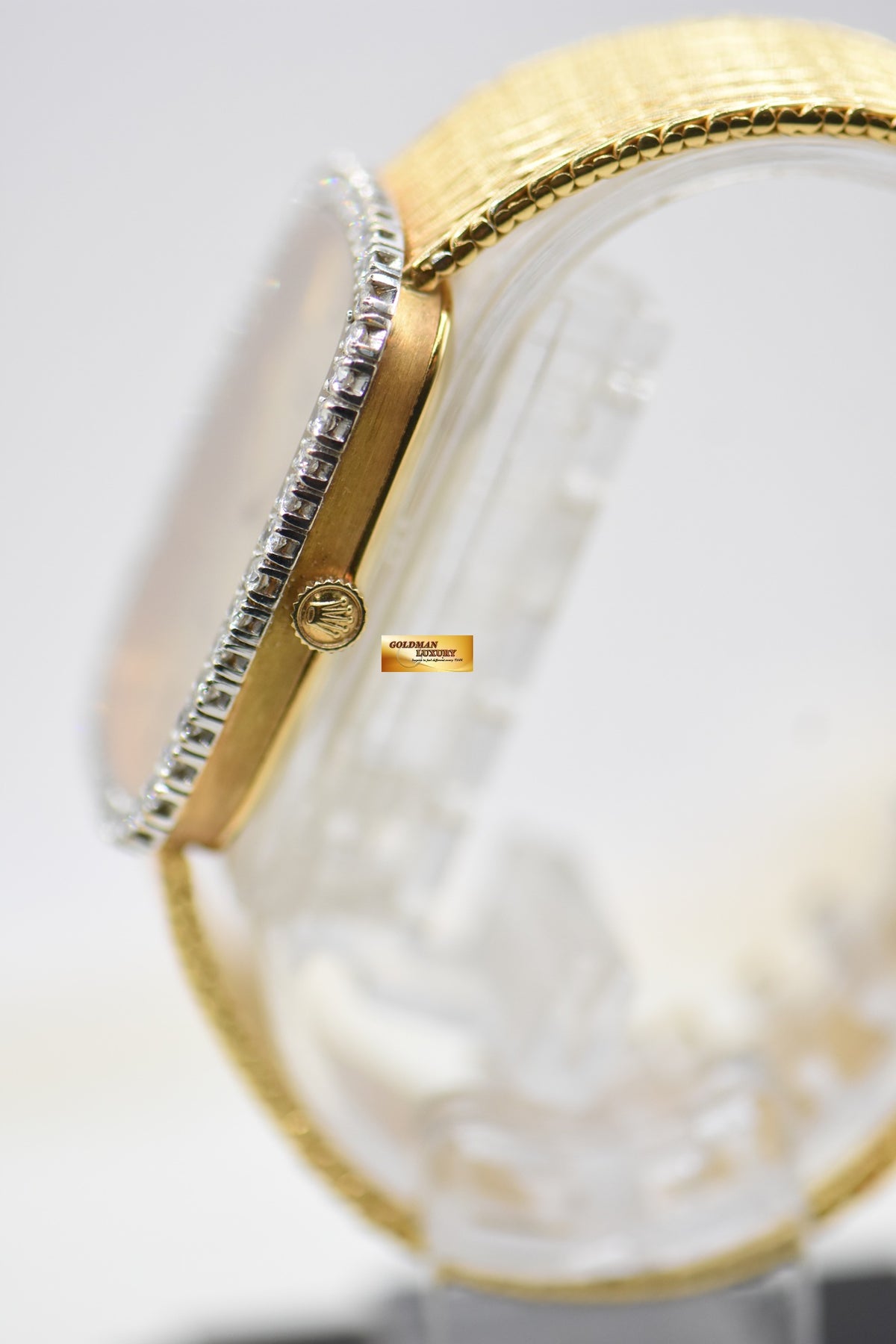 ROLEX CELLINI MENS 18K YELLOW GOLD WOVEN-LIKE BRACELET DIAMOND BEZEL MANUAL WINDING 4113 (MINT)
