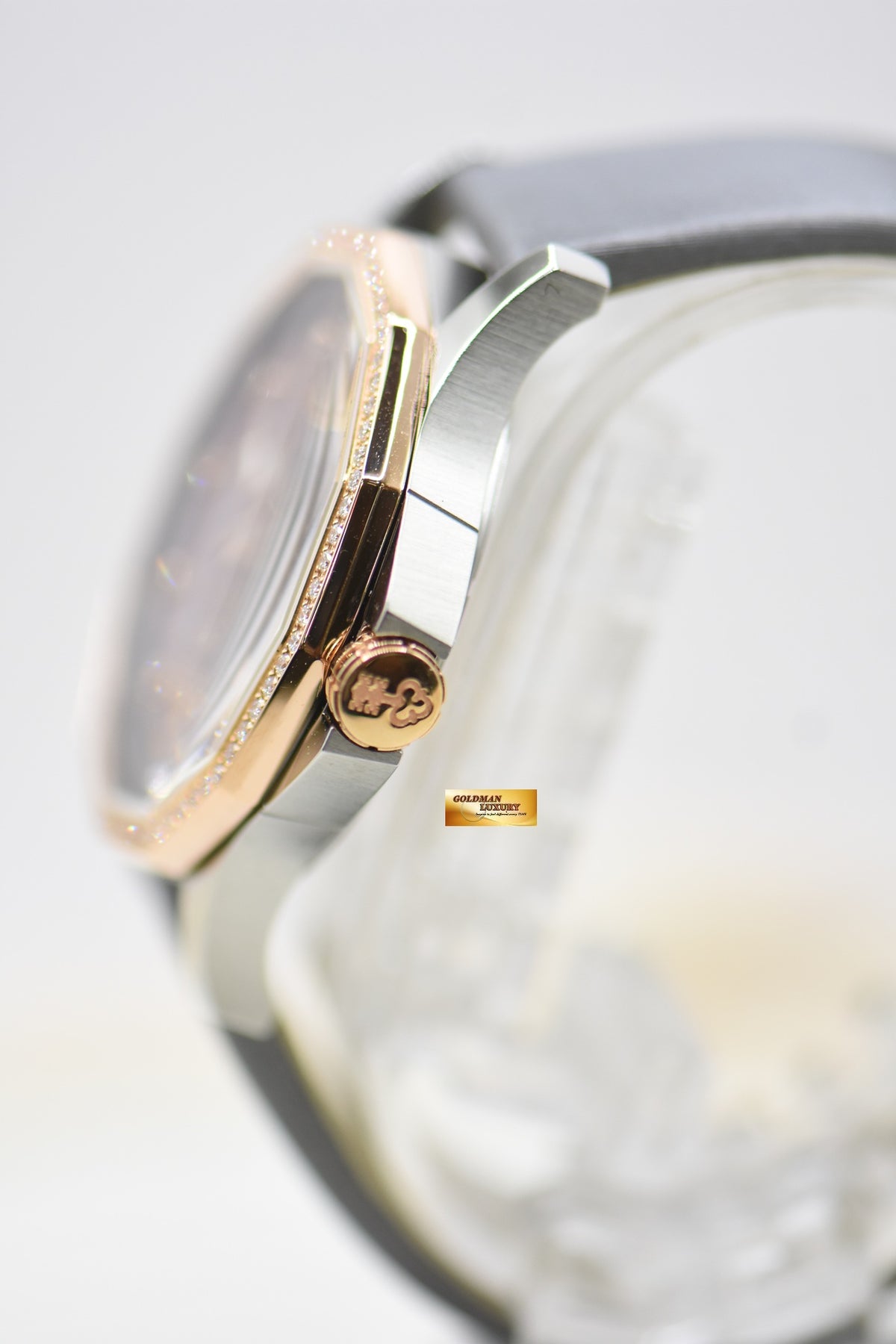 CORUM ADMIRAL’S CUP 38mm LADIES MOP DIAMONDS HALF-GOLD AUTOMATIC 01.0091 (MINT)