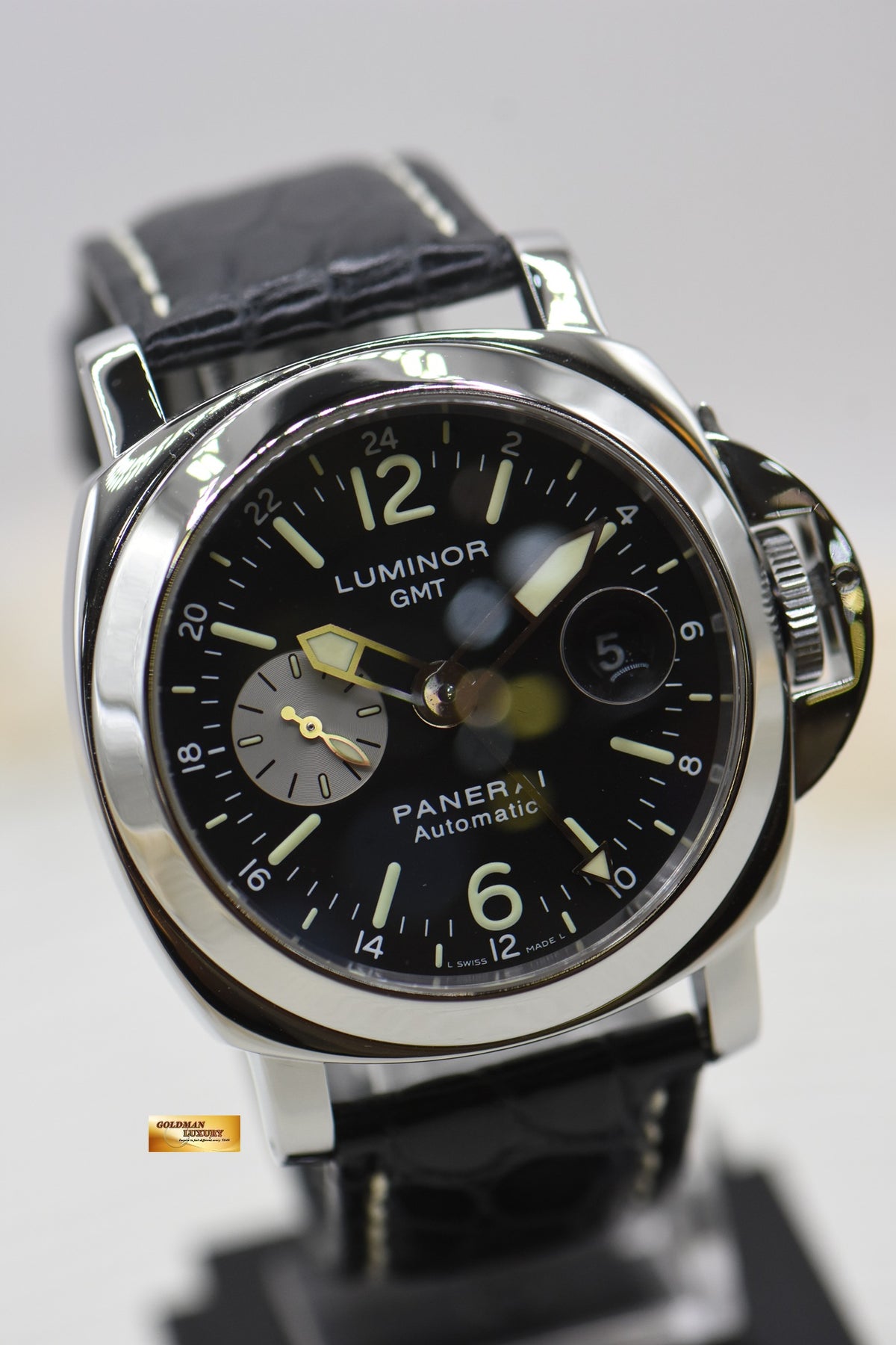PANERAI LUMINOR MARINA GMT 44mm STEEL IN LEATHER STRAP AUTOMATIC PAM 88 (MINT)