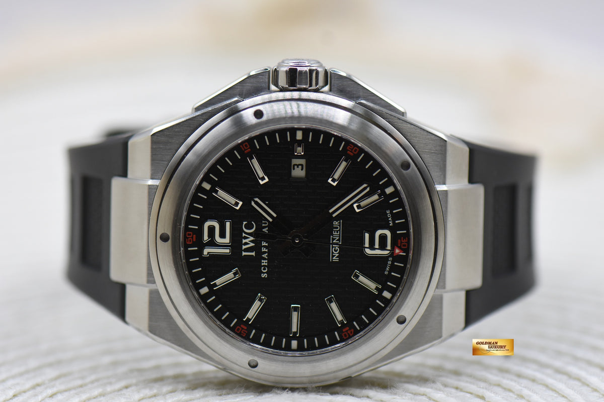 IWC INGENIEUR 46mm STEEL IN RUBBER STRAP AUTOMATIC BLACK IW3236-01 (MINT)