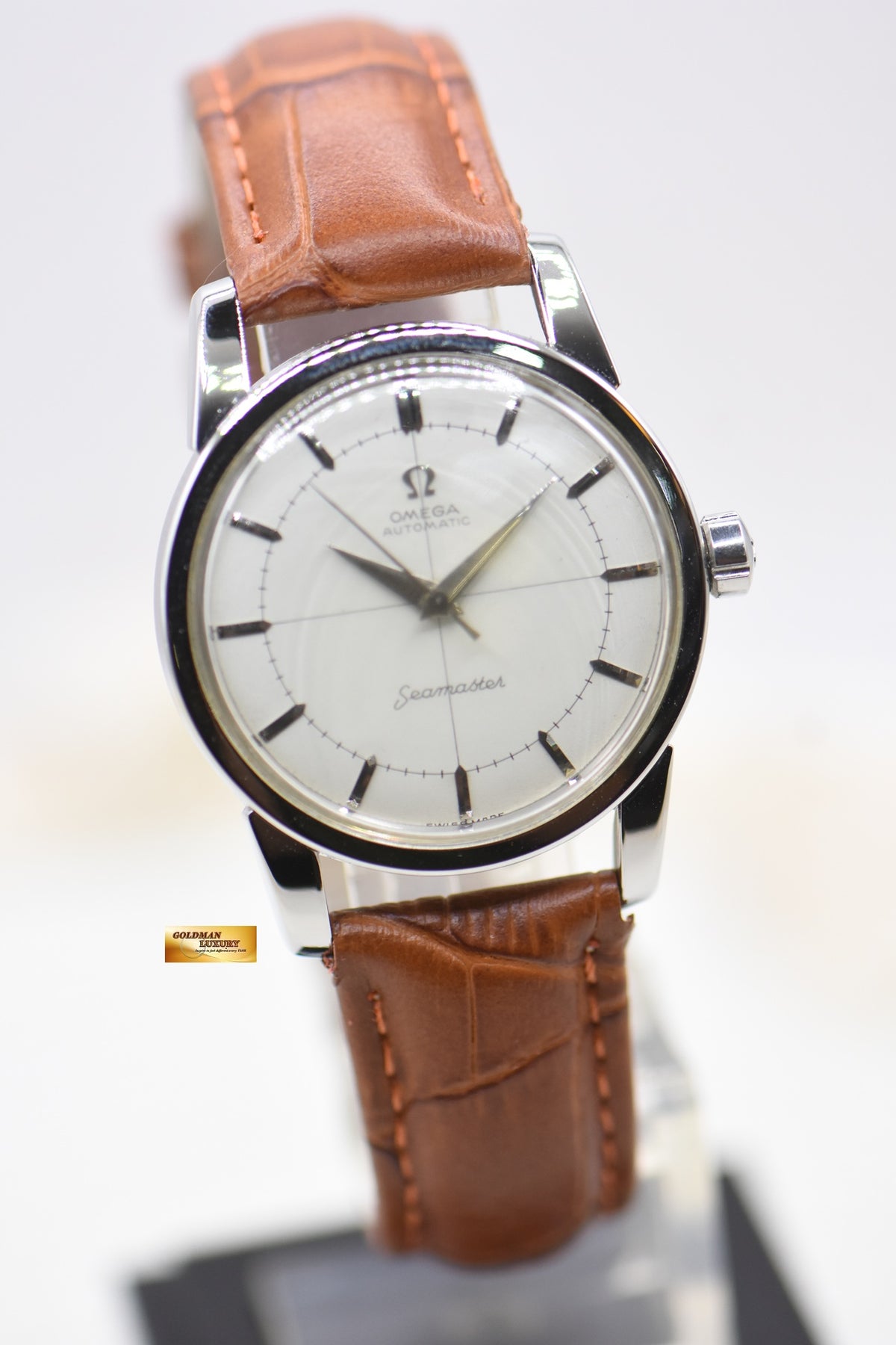 OMEGA SEAMASTER VINTAGE 35mm STEEL IN LEATHER STRAP AUTOMATIC (MINT)