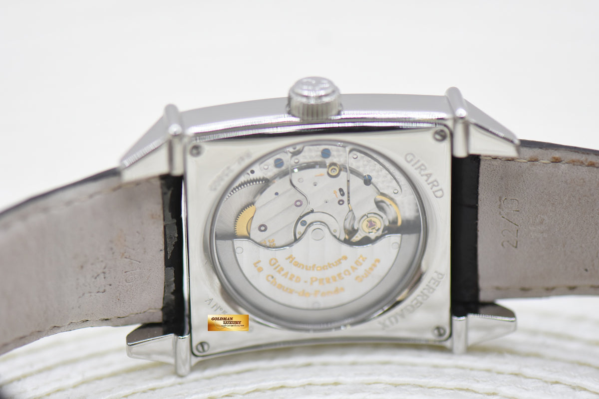 GIRARD PERRAGAUX VINTAGE 1945 STEEL IN LEATHER STRAP BIG DATE AUTOMATIC 25805 (MINT)