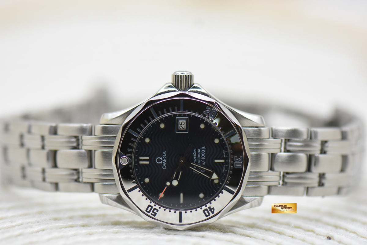 OMEGA SEAMASTER 300m LADIES 28mm STEEL QUARTZ (MINT)