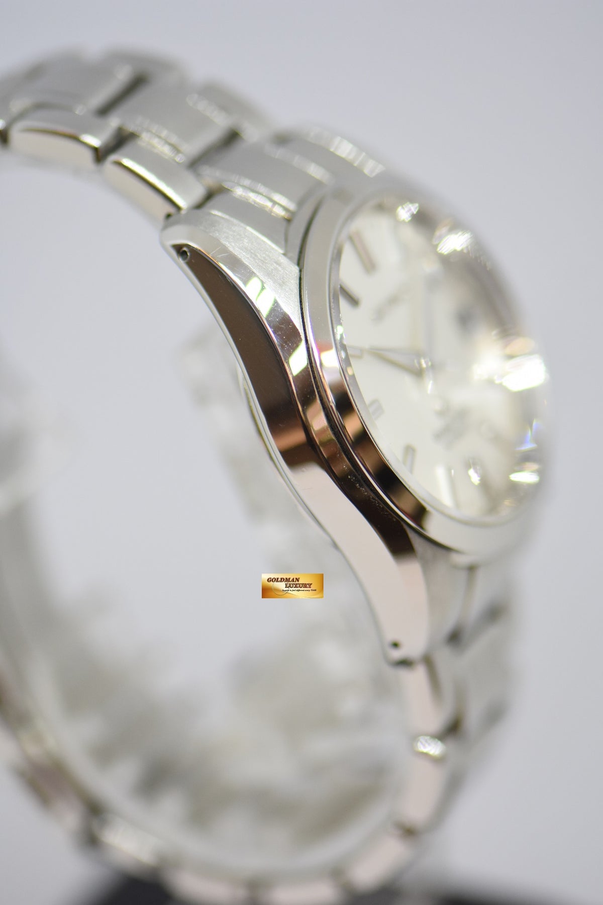 SEIKO GRAND SEIKO 37mm STEEL IN BRACELET SILVER DIAL AUTOMATIC SBGR001 (MINT)
