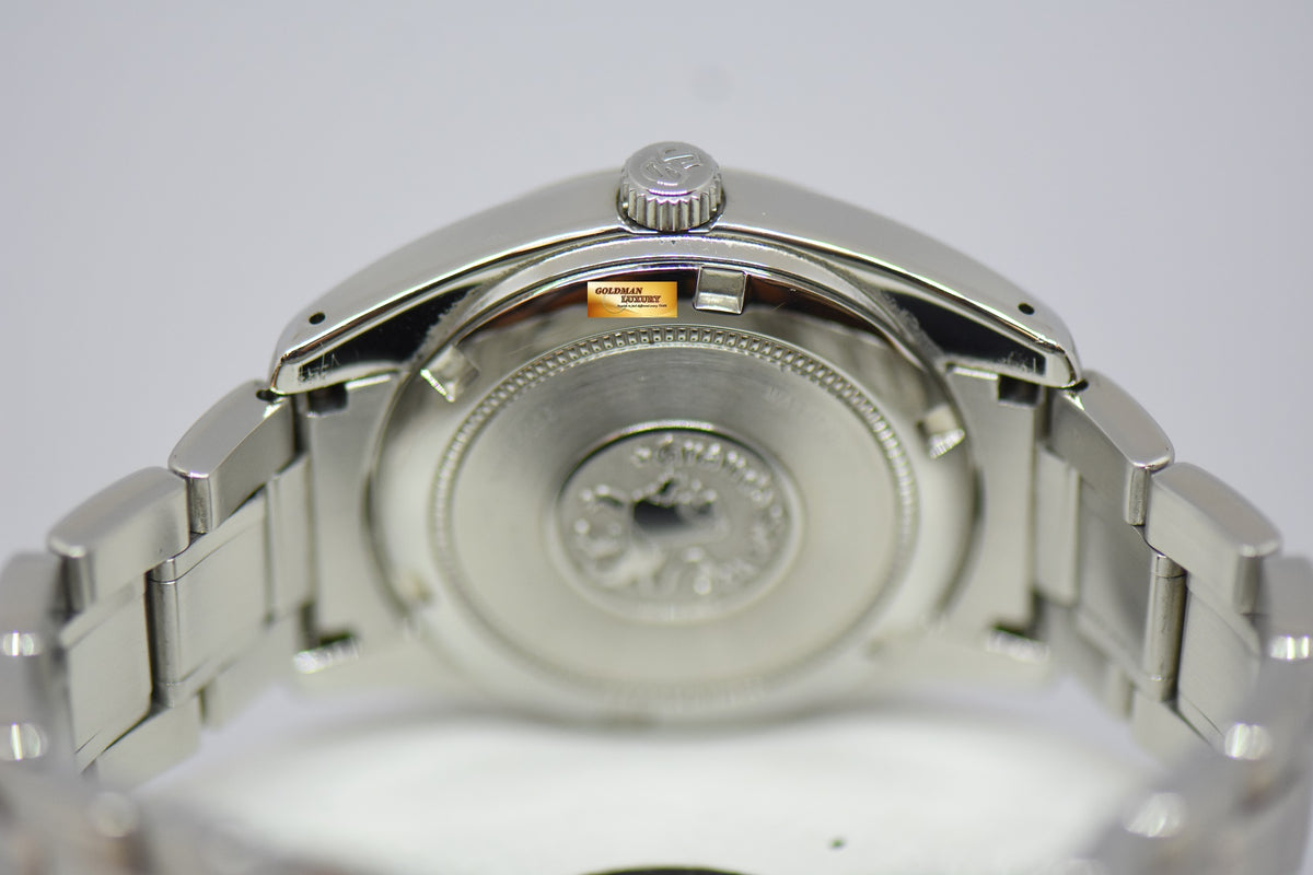 SEIKO GRAND SEIKO 37mm STEEL IN BRACELET SILVER DIAL AUTOMATIC SBGR001 (MINT)