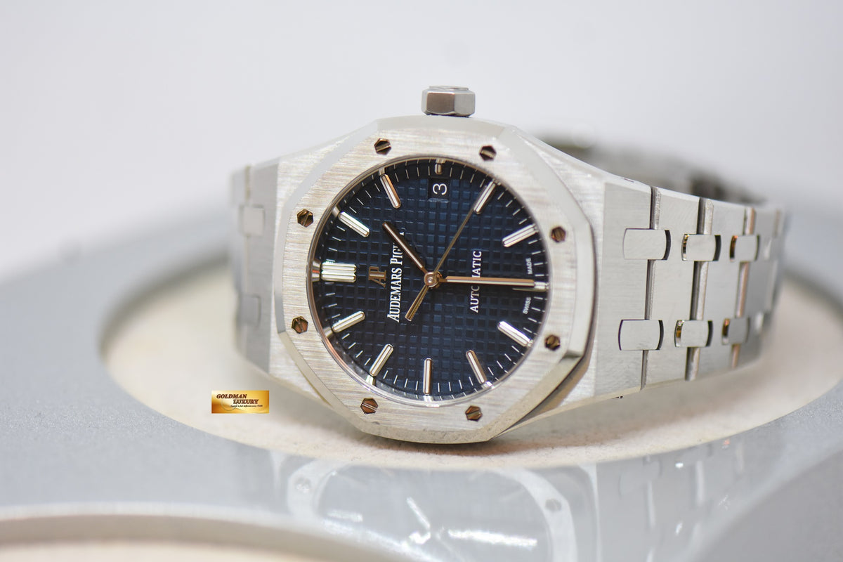 AUDEMARS PIGUET ROYAL OAK 37mm STEEL IN BRACELET BLUE DIAL AUTOMATIC 15450ST (MINT)