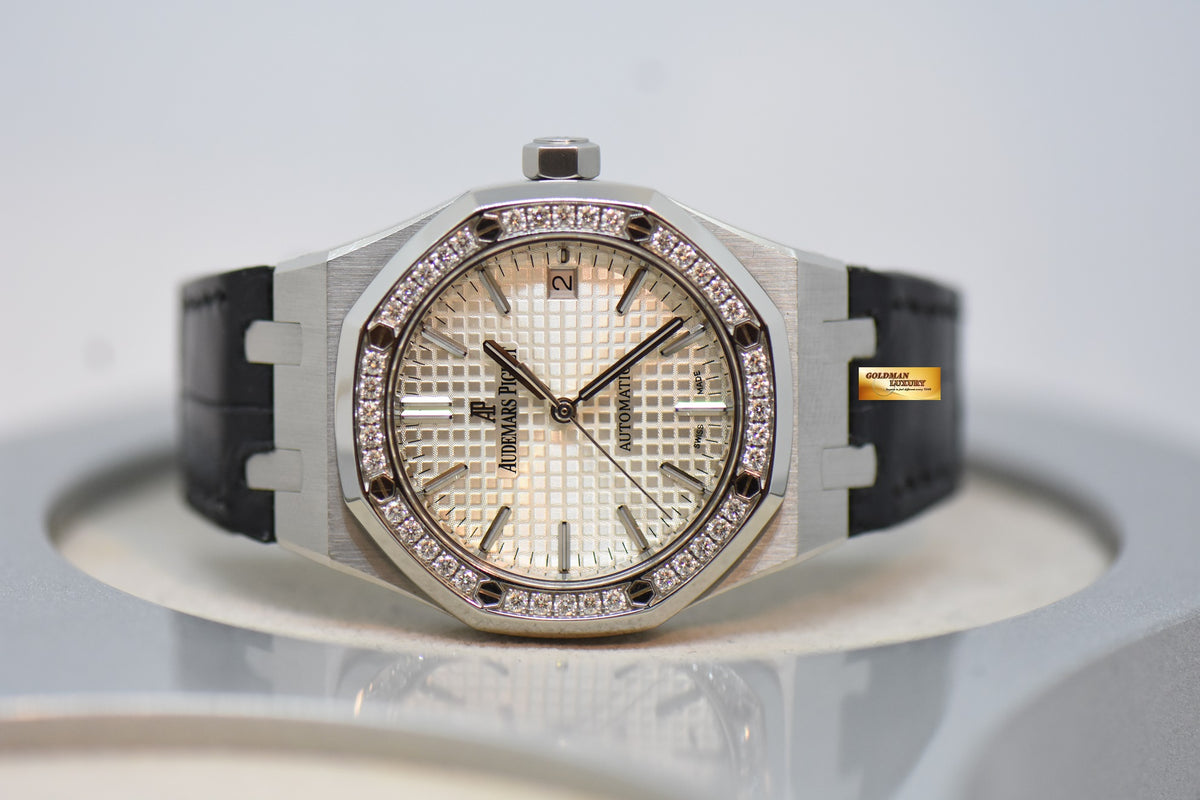 AUDEMARS PIGUET ROYAL OAK 37mm STEEL IN LEATHER STRAP SILVERED-WHITE DIAL DIAMOND BEZEL AUTOMATIC 15451ST (UNPOLISHED)