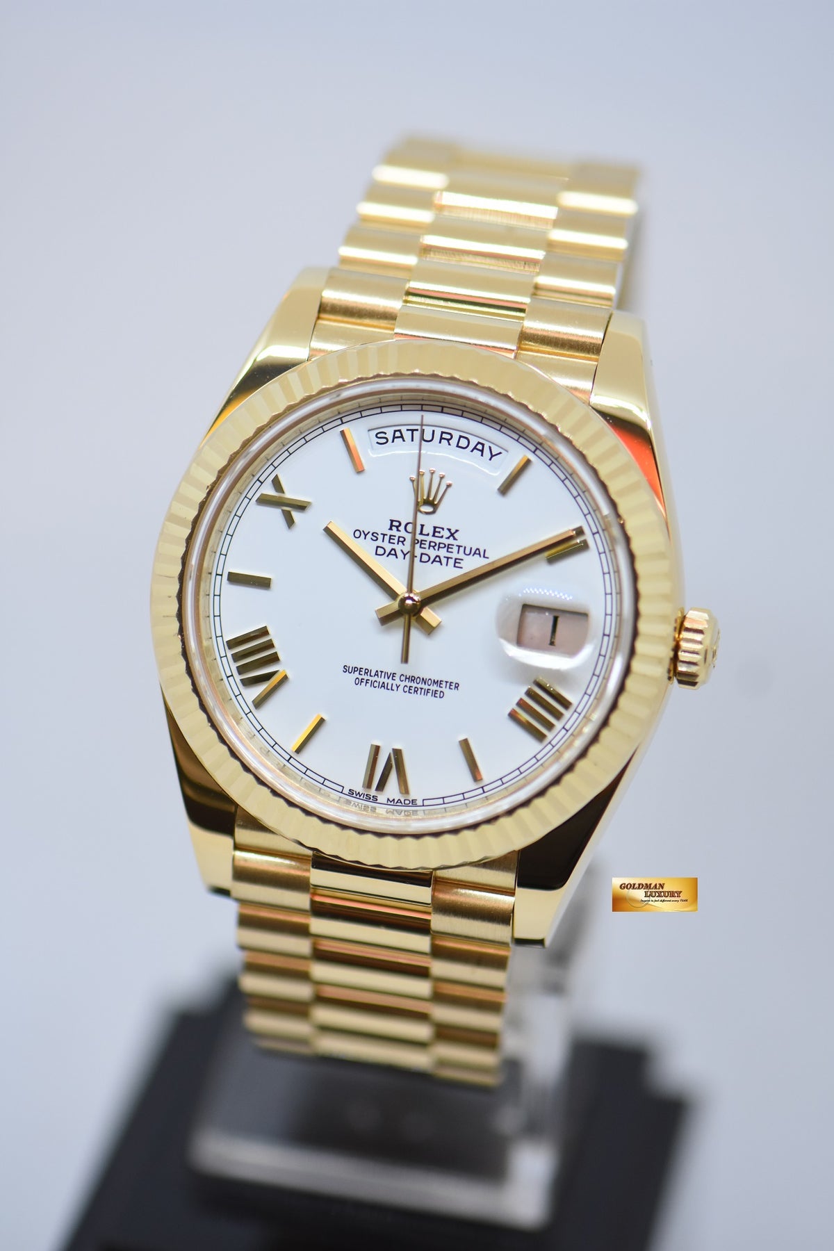 ROLEX OYSTER PERPETUAL DAY-DATE 40 YELLOW GOLD IN PRESIDENT BRACELET WHITE ROMAN DIAL 228238 (UNPOLISHED) (MINT)