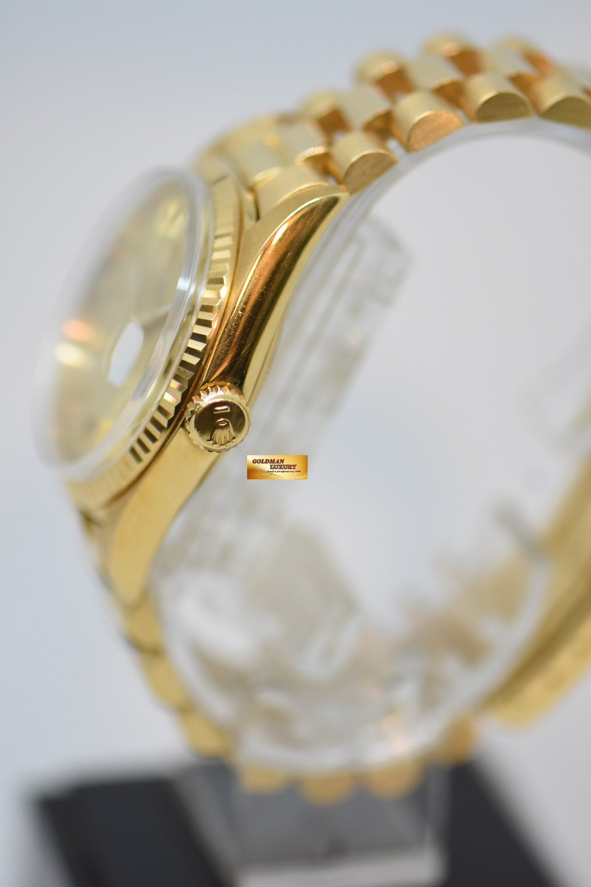 ROLEX OYSTER PERPETUAL DAY-DATE 36mm YELLOW GOLD IN PRESIDENT BRACELET “WIDE-BOY” DIAL (NON-QUICK-SET DATE) 1803 (VINTAGE)