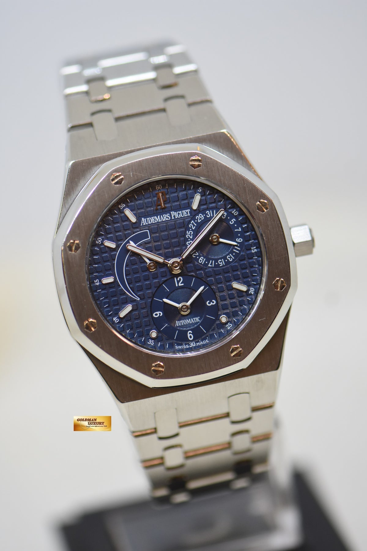 AUDEMARS PIGUET ROYAL OAK 36mm STEEL BRACELET BLUE DIAL POWER RESERVE GMT AUTOMATIC 25730ST (MINT)