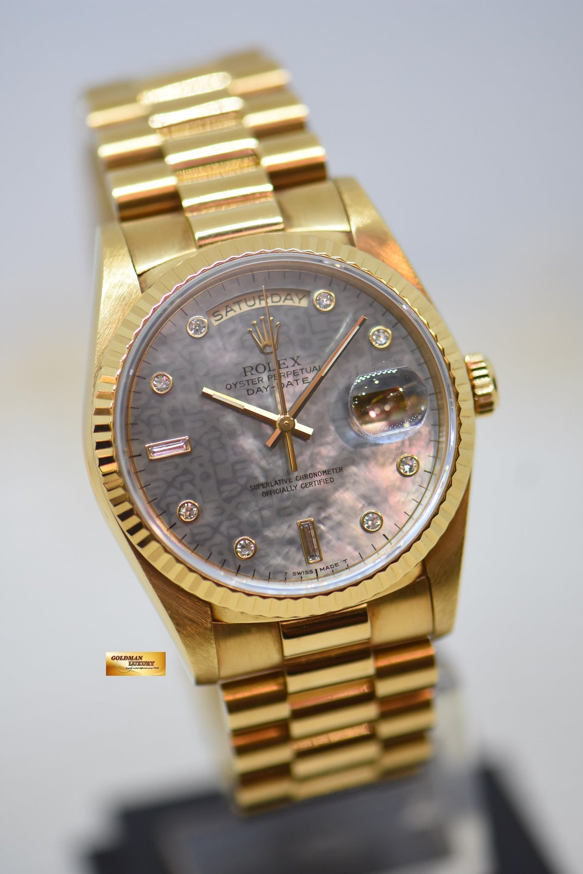 ROLEX OYSTER PERPETUAL DAY-DATE 36mm YELLOW GOLD IN PRESIDENT BRACELET MOP COMPUTER DIAMOND DIAL (DOUBLE QUICK-SET DATE) 18238 (MINT)