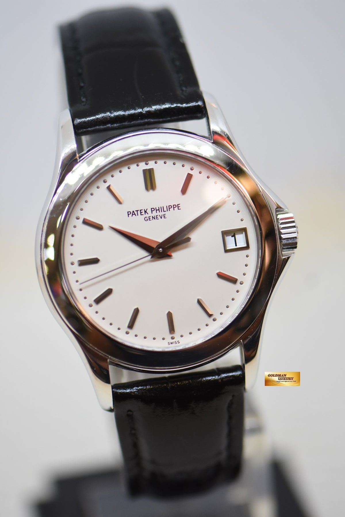 PATEK PHILIPPE CALATRAVA 18K WHITE GOLD 37mm IN LEATHER STRAP AUTOMATIC 5107G (MINT)