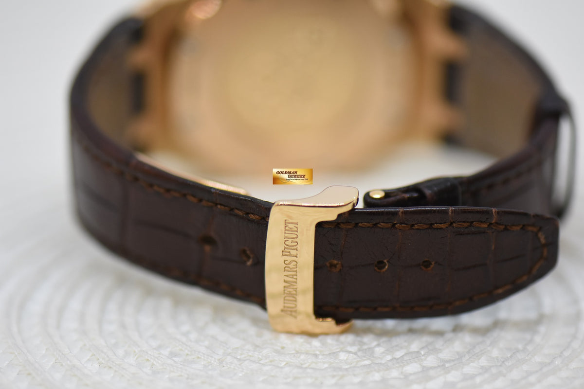 AUDEMARS PIGUET ROYAL OAK DUAL TIME POWER RESERVE 39mm ROSE GOLD IN LEATHER STRAP WHITE DIAL AUTOMATIC 26120OR (MINT)