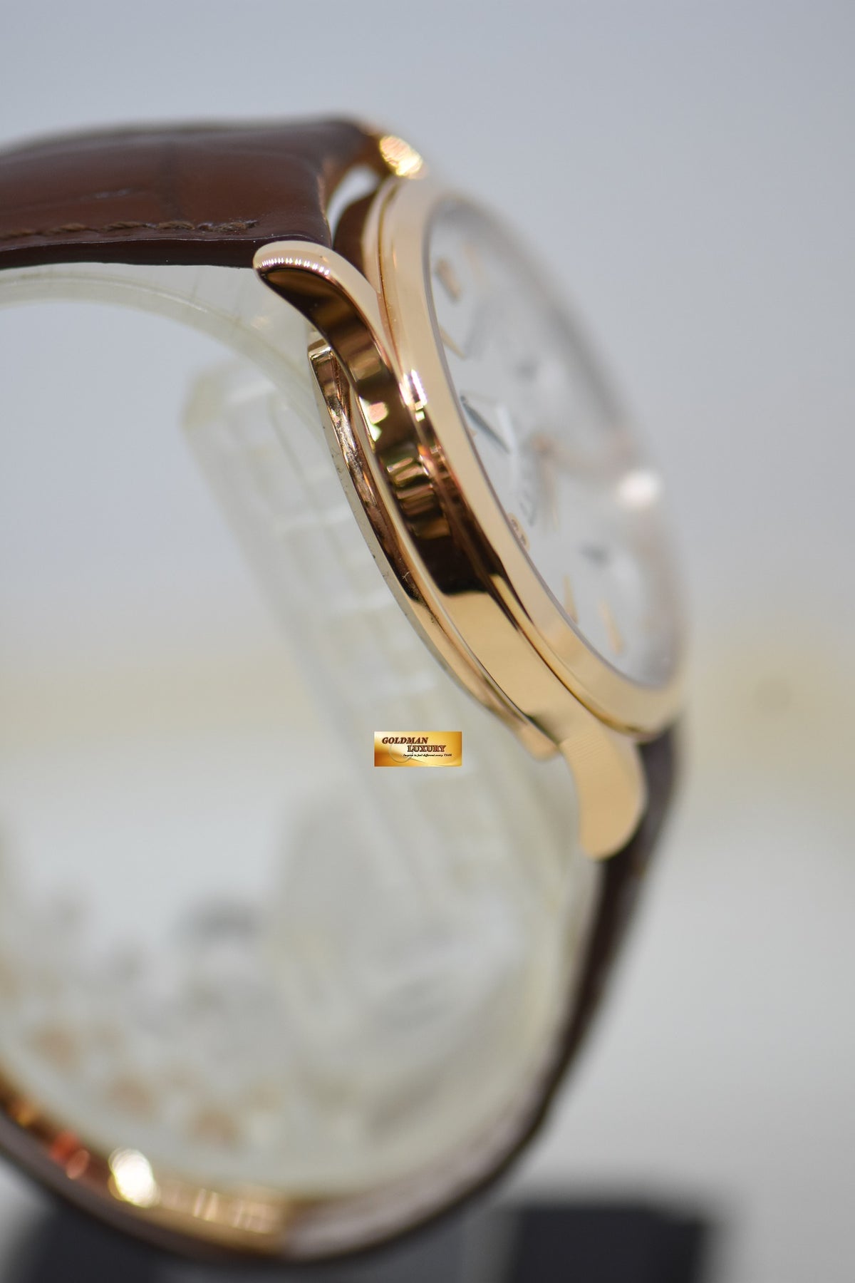 JAEGER-LeCOULTRE MASTER CONTROL RESERVE De MARCHE 37mm ROSE GOLD AUTOMATIC Q1482401 (See-thru Caseback) (MINT)